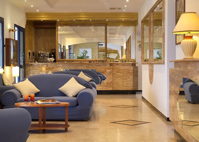 Hotel Ascot 4*