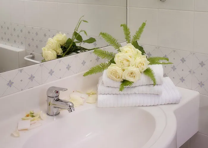 Hotel Ascot 4*