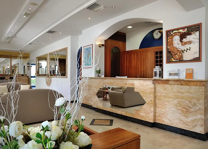 Hotel Ascot